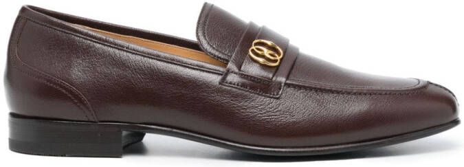 Bally Loafers met logoplakkaat Bruin