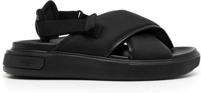 Bally Sandalen met gekruiste bandjes Zwart