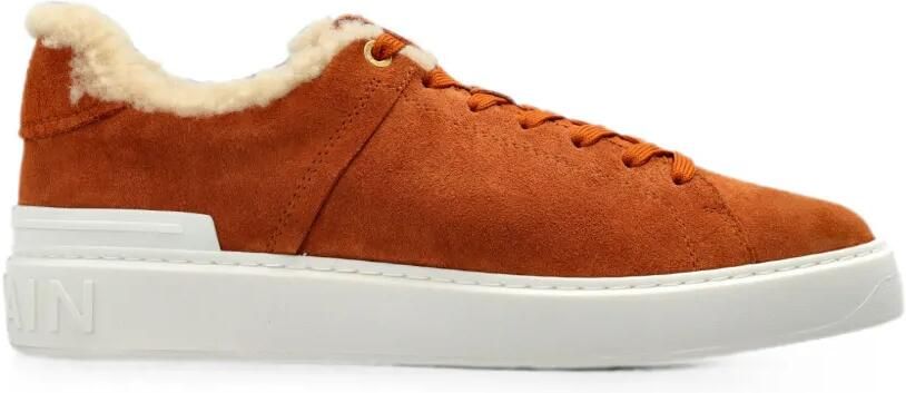 Balmain B-Court sneakers met lammy afwerking Bruin