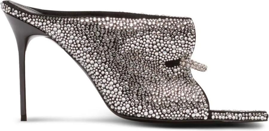 Balmain Pumps met puntige neus en piercing Grijs