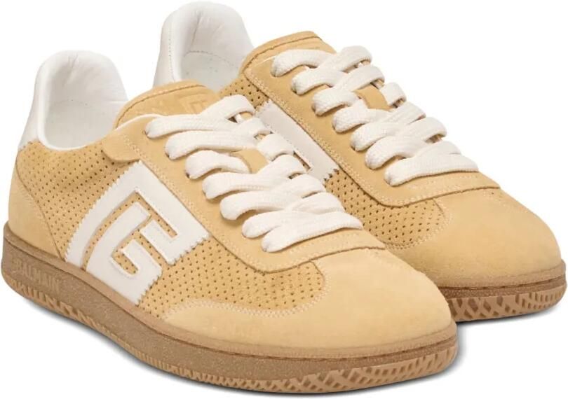 Balmain Swan sneakers met geperforeerd detail Beige