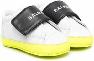 Balmain Kids Sneakers met logoprint Wit