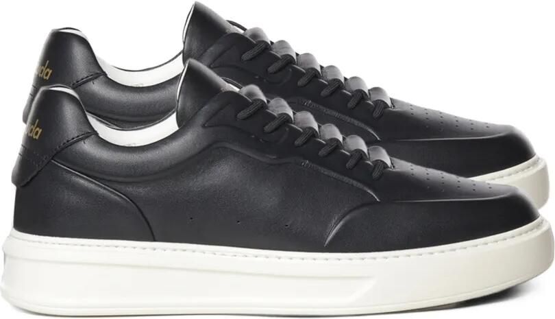 Baracuta Sneakers met geperforeerde vlakken Zwart