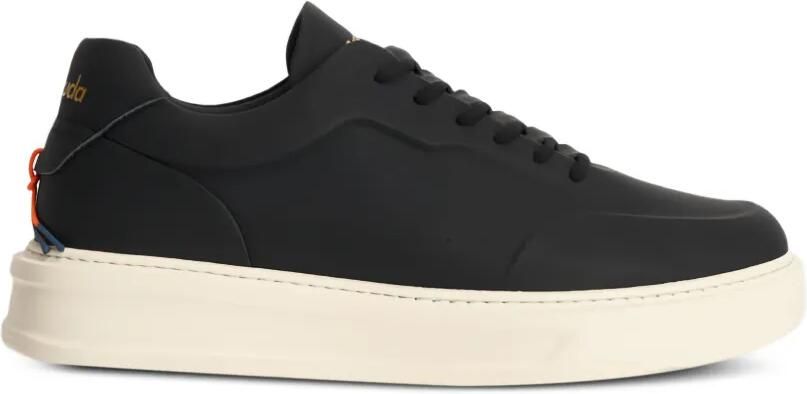 Barracuda Phoenix sneakers met geperforeerde details en vlakken Zwart