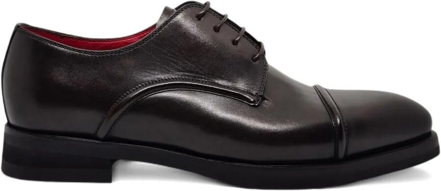 Barrett Derby schoenen met bewerkte neus Zwart