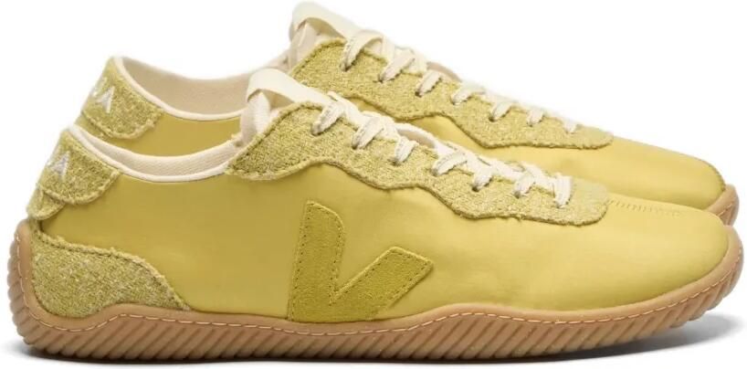 Baserange x Veja Jitsu sneakers met veters Geel