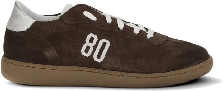 BE980 Harvard 1 suède sneakers met geborduurd logo Bruin