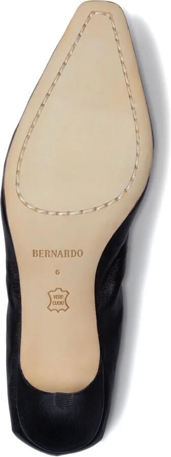 Bernardo 1946 Manu leren pumps met ruches Zwart - Foto 3