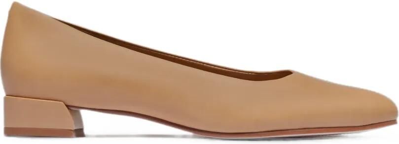 Bernardo Dune pumps met vierkante neus en blokhak Beige
