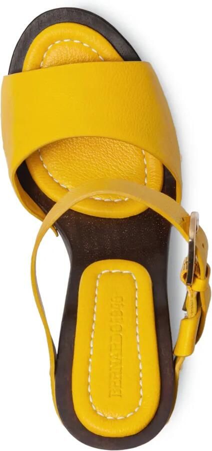 Bernardo Luxor sandalen met plateauzool en studs Geel - Foto 4