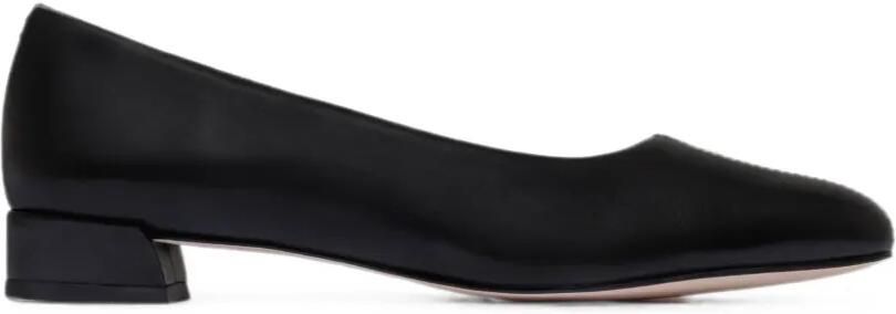 Bernardo Nero pumps met naaddetail Zwart
