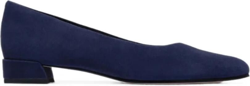 Bernardo Nero suède pumps met amandelvormige neus Blauw