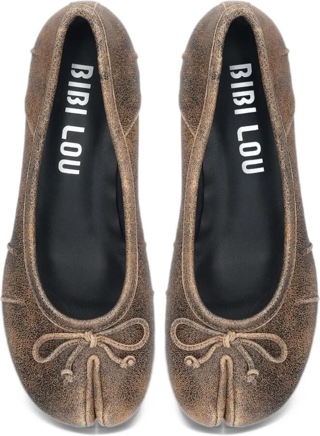 Bibi Lou Fiora pumps Bruin