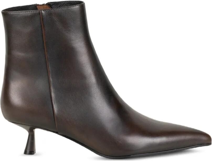 Bibi Lou pointed-toe ankle boots Bruin