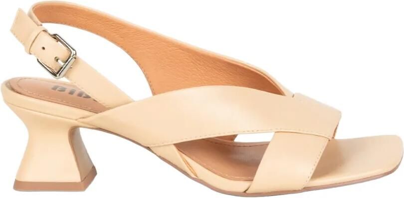 Bibi Lou Sandalen met gekruiste bandjes Beige