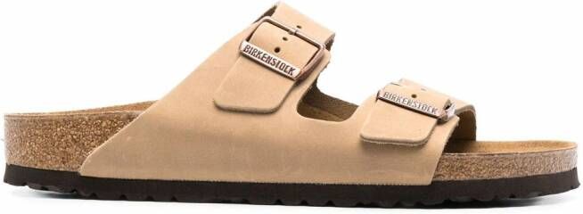 Birkenstock Arizona slippers met dubbele bandjes Bruin