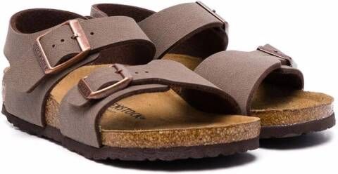 Birkenstock Kids Sandalen met gespsluiting Bruin