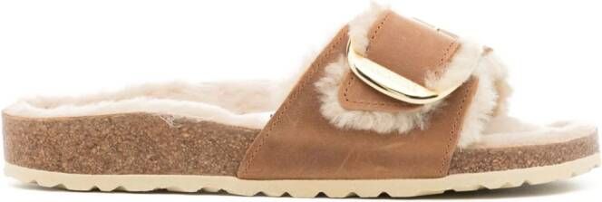Birkenstock Madrid slippers met imitatie lamswol Bruin