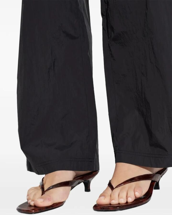 BLACK SUEDE STUDIO Kendal leren sandalen met krokodillen-reliëf Bruin - Foto 2