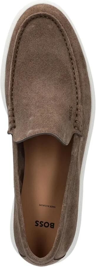 BOSS Suède loafers met logo-reliëf Beige