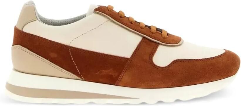 Brunello Cucinelli Leren sneakers met vlakken Beige