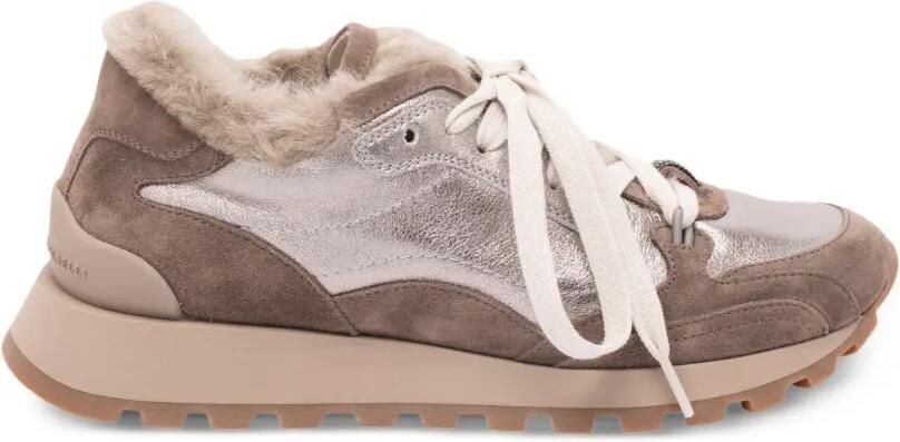 Brunello Cucinelli Sneakers met ronde neus en vlakken Bruin