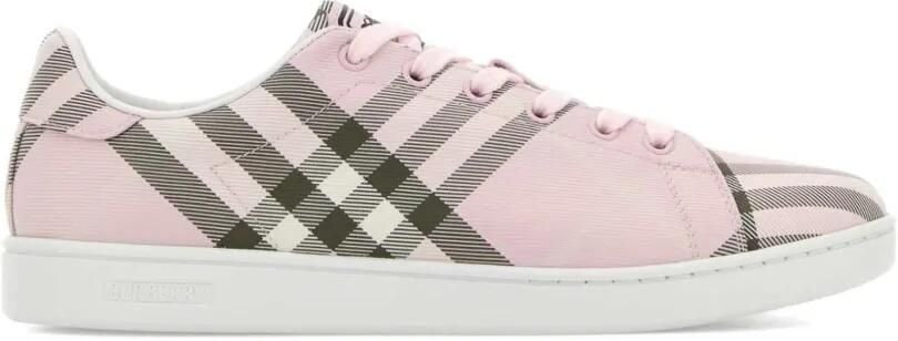 Burberry Sneakers met patroon Roze