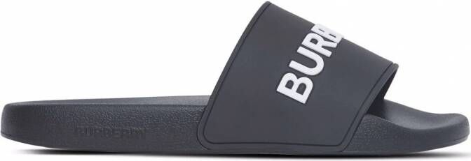 Burberry Slippers met logo Zwart