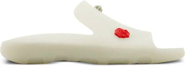 Burberry Stingray slippers Beige