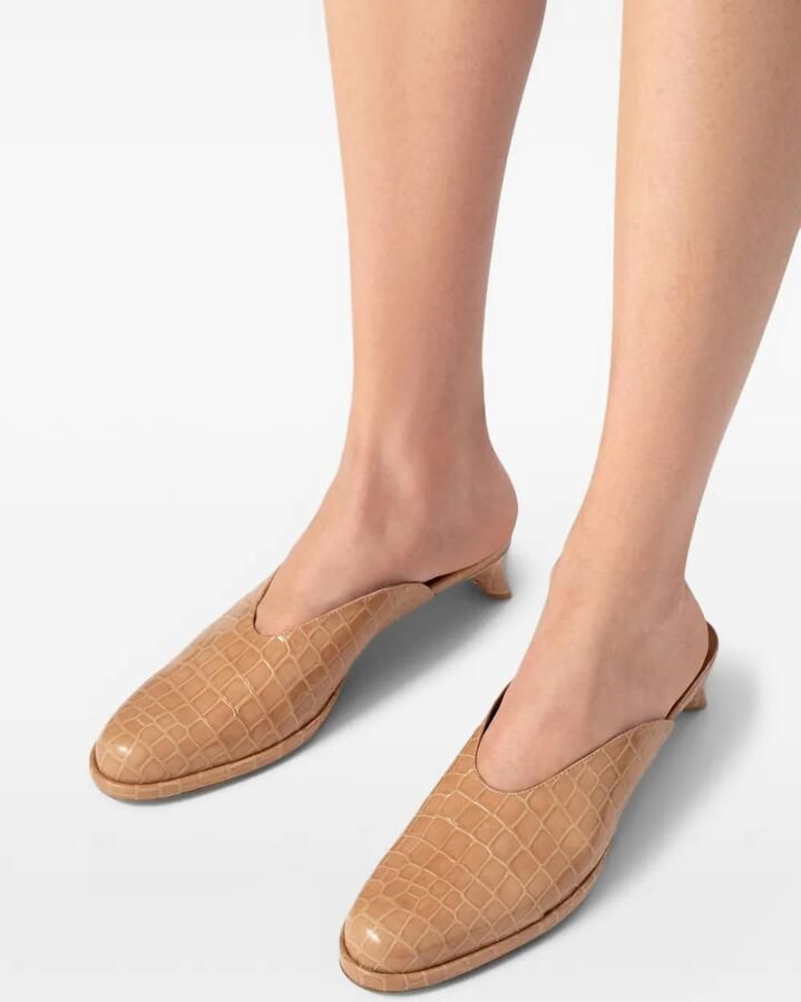 BY FAR Babylady muiltjes met krokodillen-reliëf Beige - Foto 3
