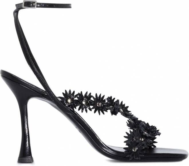 BY FAR Poppy sandalen met bloemenpatch Zwart