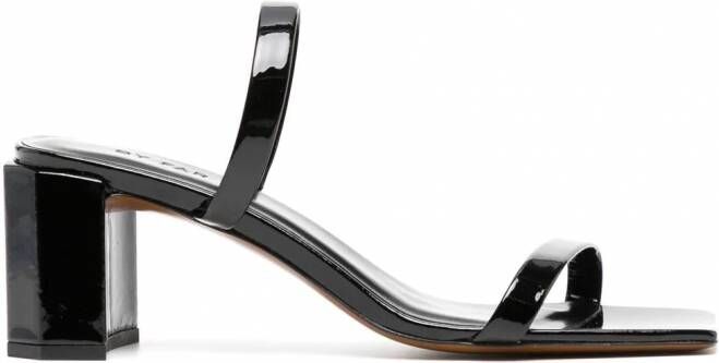 BY FAR Tanya lakleren sandalen Zwart