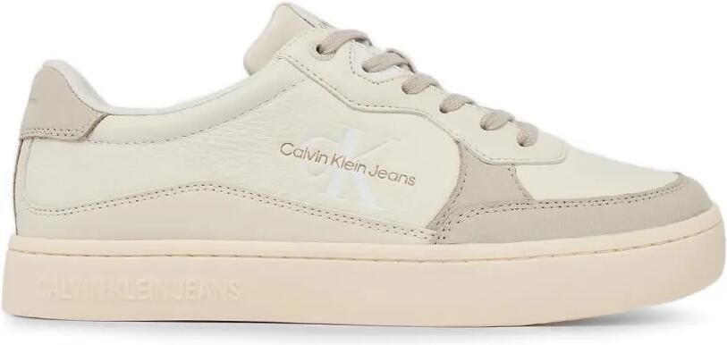 Calvin Klein Jeans Classic Cupsole logoprint sneakers met vlakken Beige