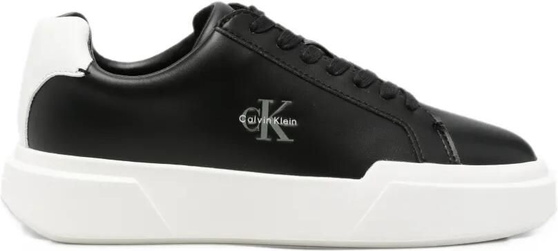 Calvin Klein logo-print leather sneakers Zwart