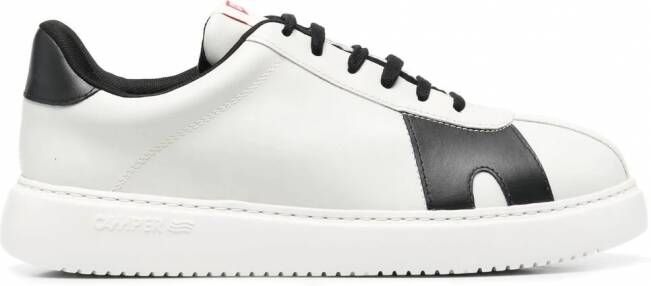 Camper Low-top sneakers Wit