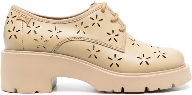 Camper Milah brogues met uitgesneden bloemen Bruin