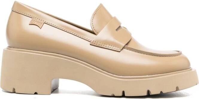 Camper Milah loafers met blokhak Beige