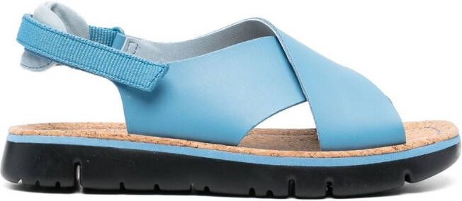 Camper Oruga sandalen met gekruiste bandjes Blauw