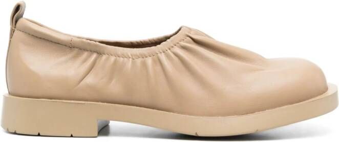 CamperLab Mil 1978 leren loafers Beige
