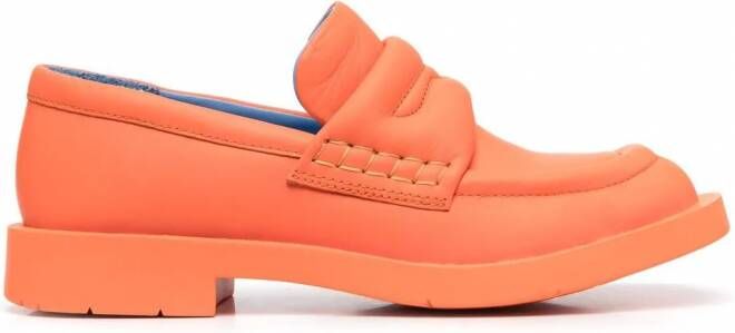 CamperLab Loafers met vierkante neus Oranje