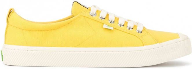 Cariuma OCA low-top canvas sneakers Geel