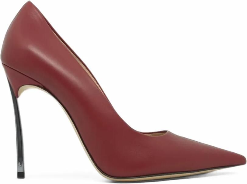 Casadei Blade pumps met puntige neus Rood