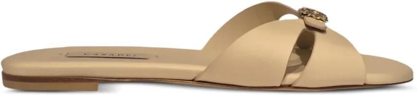 Casadei Jane sandalen met gespdetail en uitgesneden details Beige