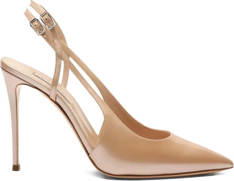 Casadei Julia Samurai pumps met puntige neus Beige