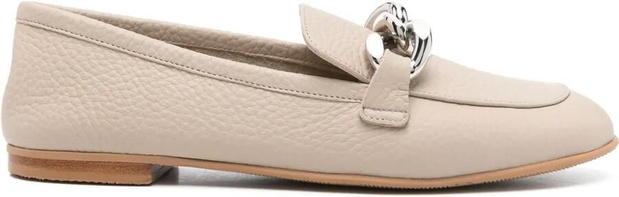Casadei Loafers met kettingdetail Beige