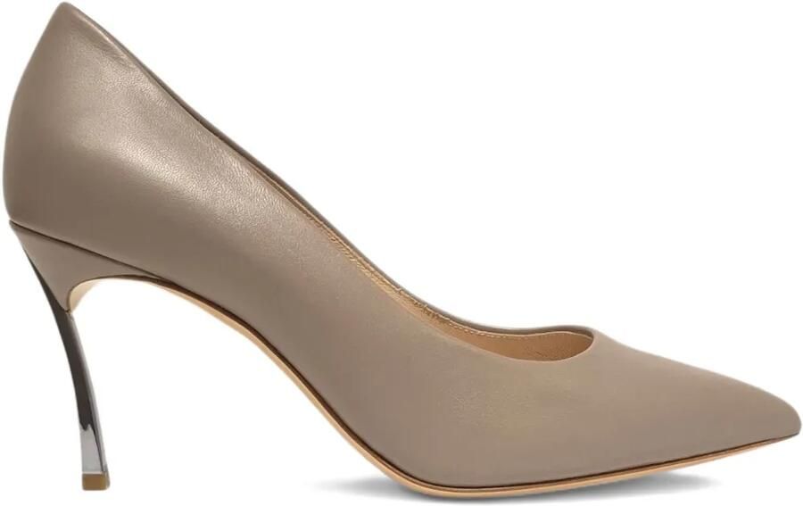 Casadei Samurai Blade 80mm pumps met metallic hak en puntige neus Beige