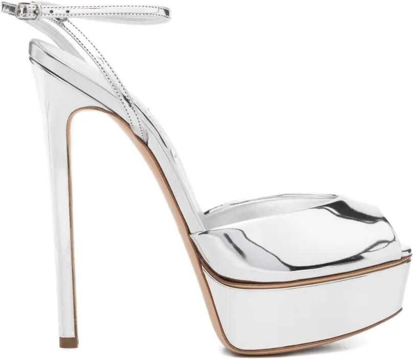 Casadei Sandalen met plateauzool Zilver
