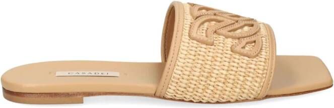 Casadei Portofino slippers van geweven raffia Beige