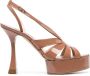 Casadei Tiffany sandalen met gelakte afwerking Beige - Thumbnail 1