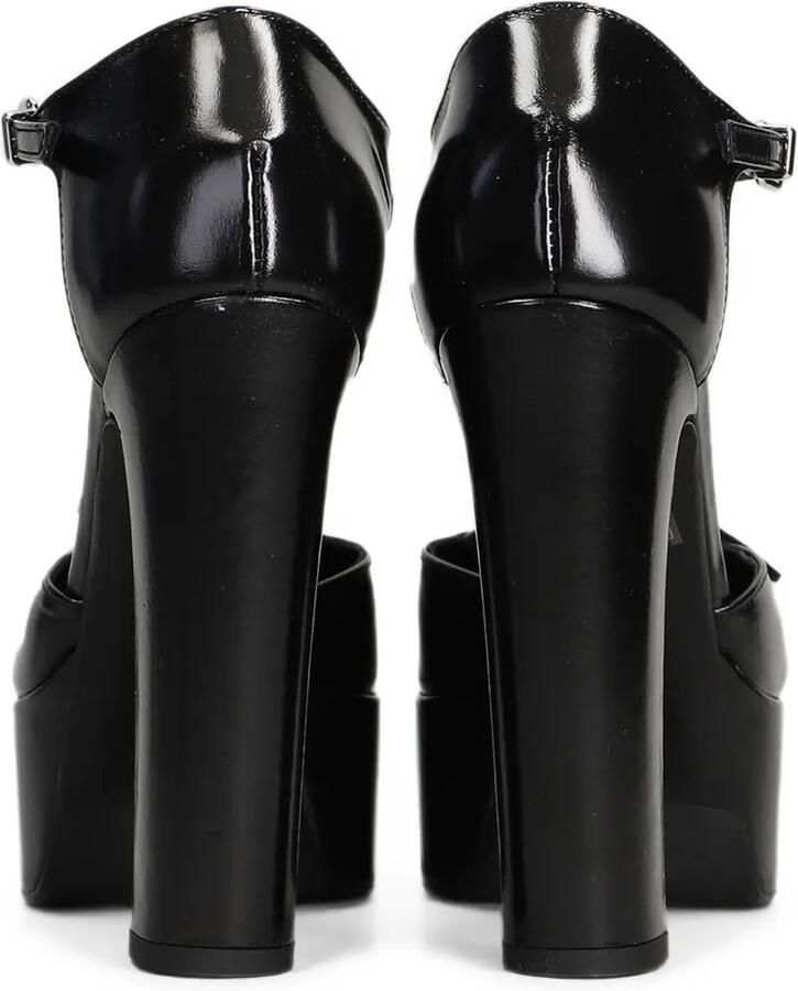 Chantal Pumps met plateauzool en gespdetail Zwart
